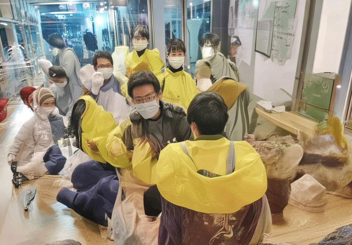 法甲焦点战：甘冈VS里昂激情对决回顾与讨论(图2)